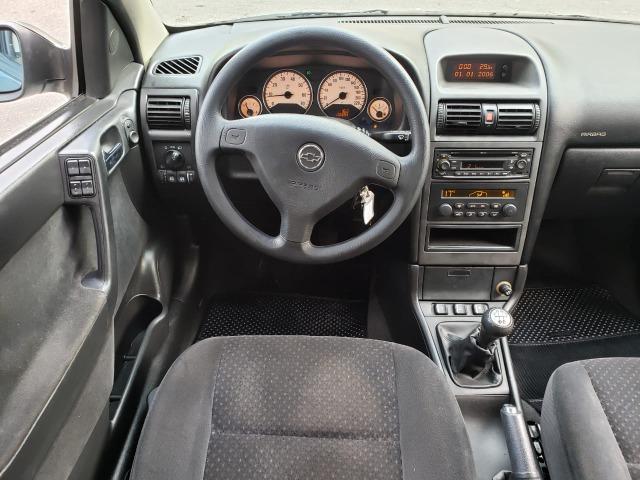 Astra hatch Advantage 2.0 manual - muito novo com GNV - Foto 16