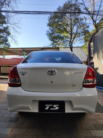 Toyota Etios x Plus Sedan 1.5 mecânico - Foto 5