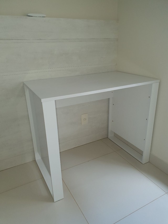 Escrivaninha nova montagem grátis 