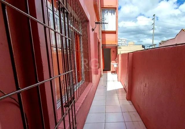 Apartamentos com 3 quartos à venda em Azenha, Porto Alegre, RS