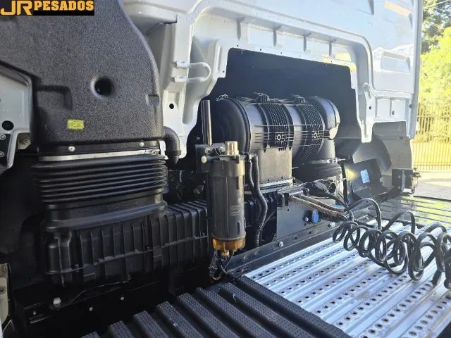 vw meteor 29520 traçado 6x4 ano 2022 completo baixo km - Foto 11