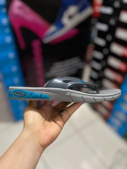 (Ultimas Numerações) Chinelo Oakley Killer