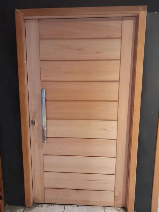 Porta pivotante 128x214mt parcelo até 10X no cartão sem juros 