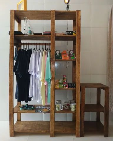 Closet e roupeiro de palete. Móveis sobre medidas de Pallet, Pallets e pinus.