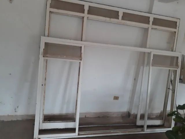 porta e vitrô de ferro  com vidros  - Foto 6