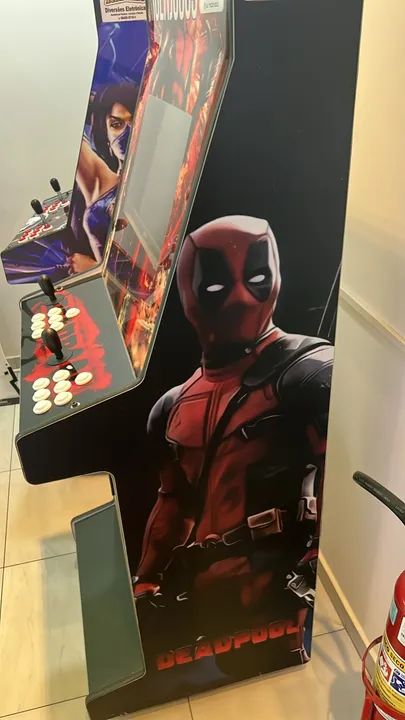 Máquina fliperama multijogos nova sem uso