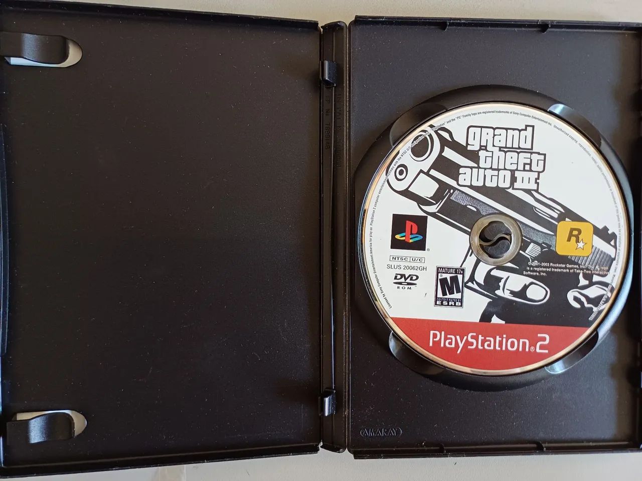 JOGO ORIGINAL PS2: Grand Theft Auto III (GTA 3) - Foto 3