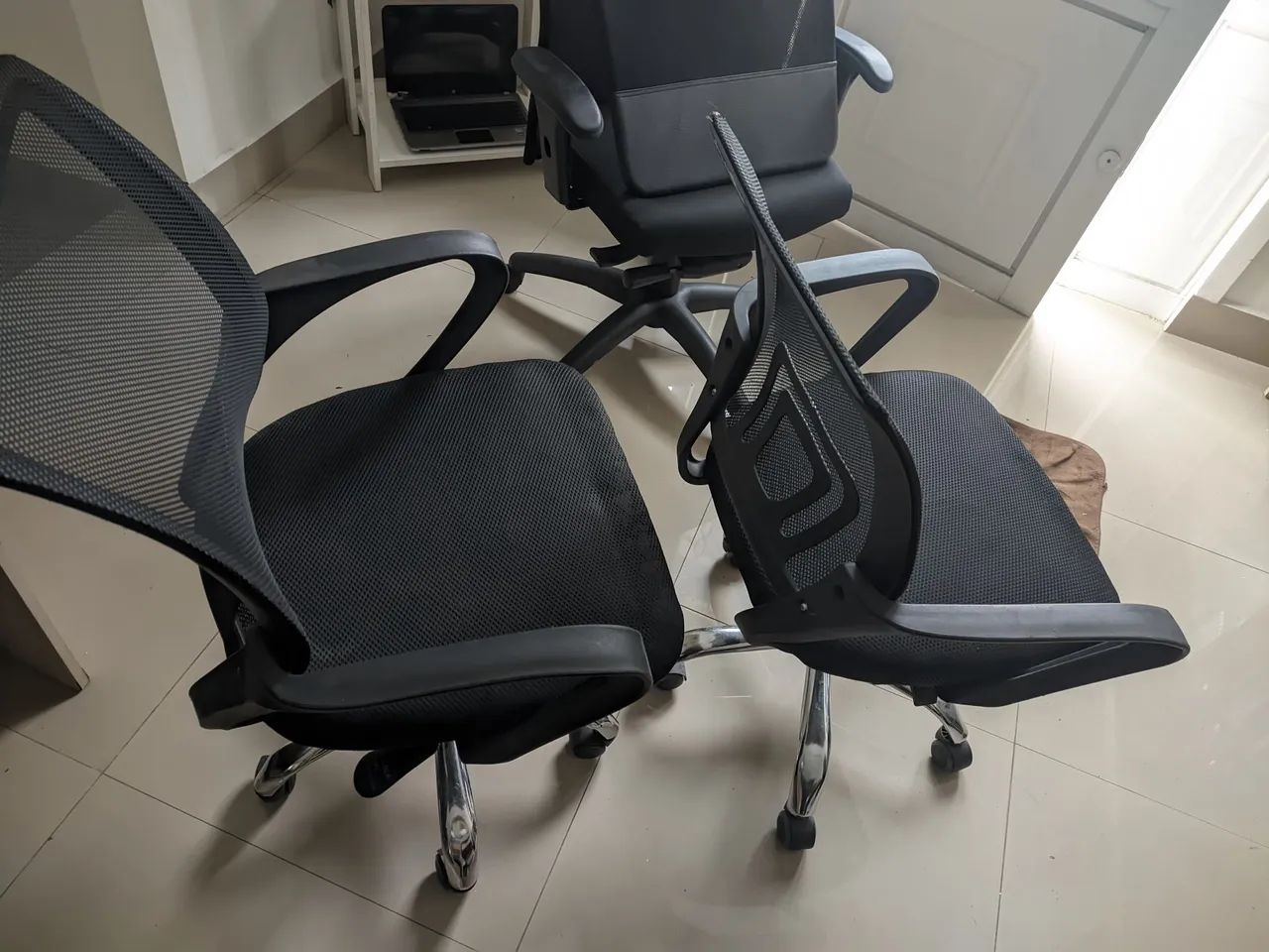 Cadeira de Escritório Giratória 180,00 cada - Foto 6