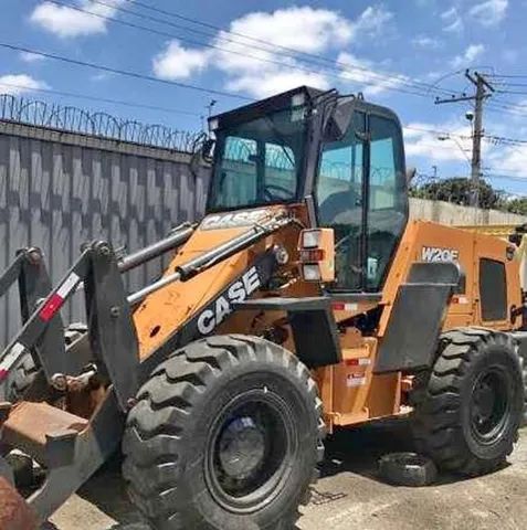 pá carregadeira case w20f ano 2018