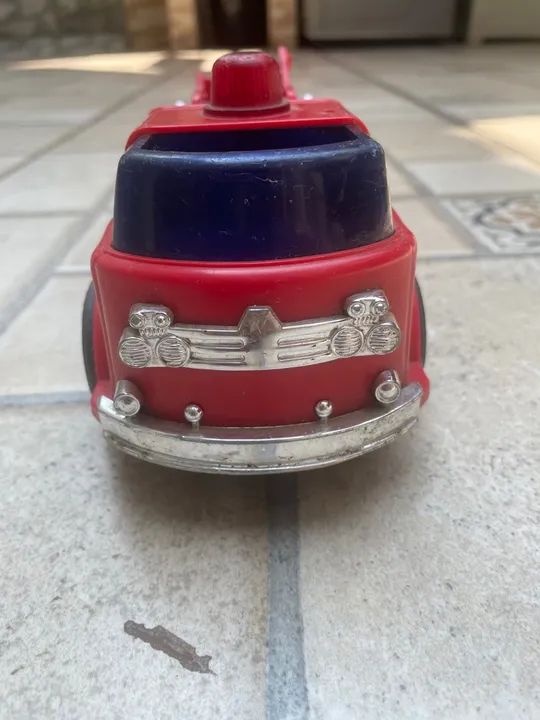 CARRINHO BOMBEIRO MARCA ESTRELA 