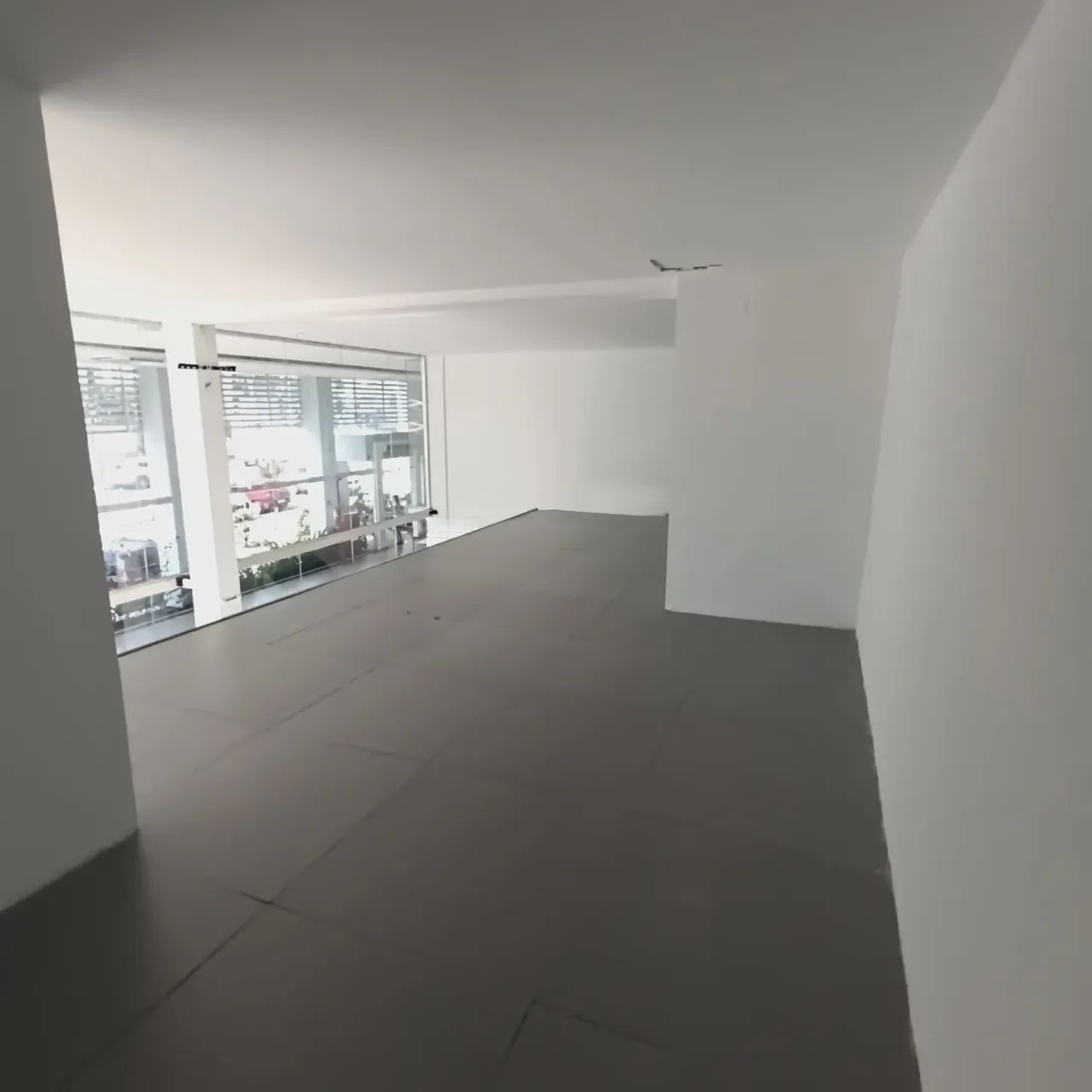 Alugo Ponto/ Restaurante/ Bar / Lanchonetes - Av Efigênio Sales - Foto 3