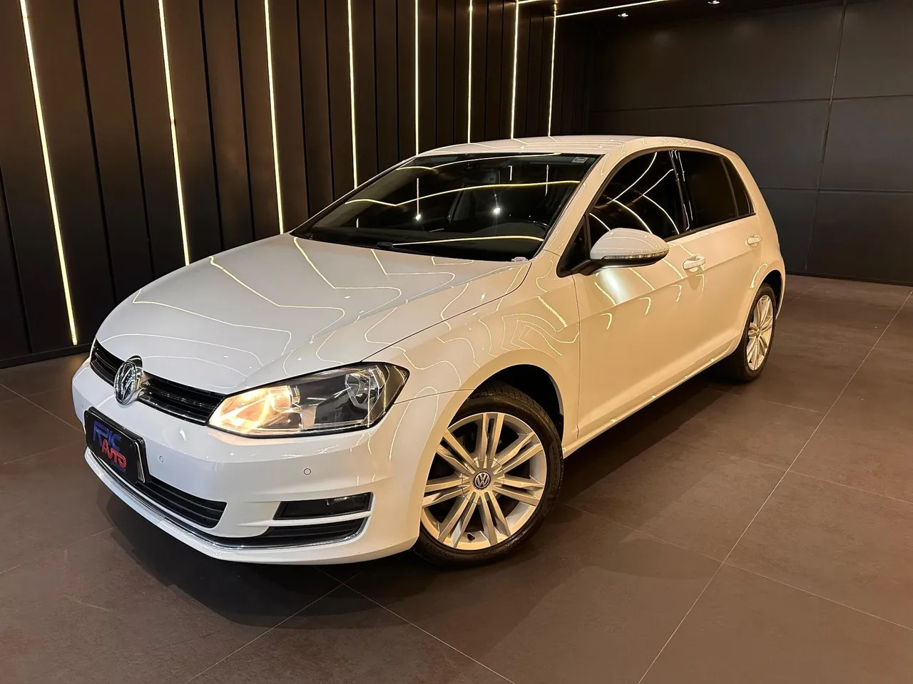 VOLKSWAGEN GOLF 2014 Usados e Novos