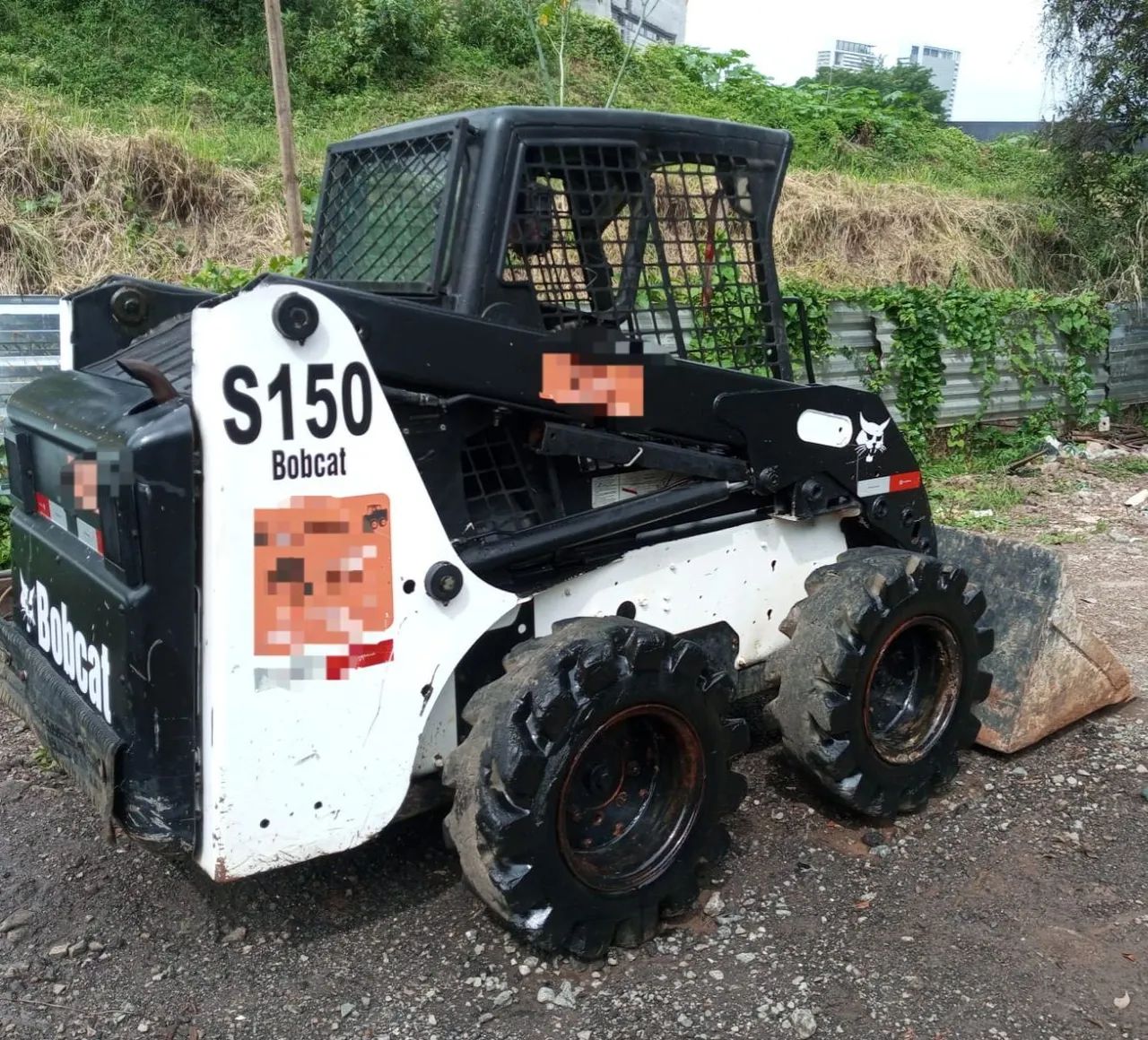 Mini escavadeira Bobcat S150  - Foto 3