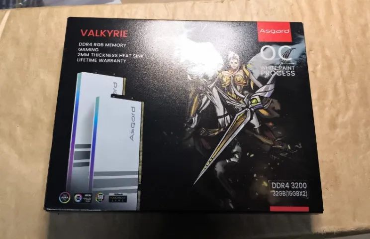 Memória RAM DDR4 Asgard Valkyrie RGB 32GB (2X16) 3200Mhz