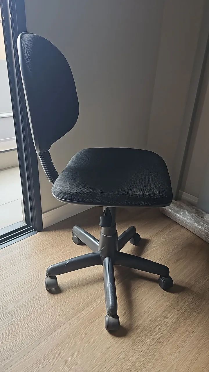 Cadeira Secretaria Giratória sem braços<br> - Foto 3