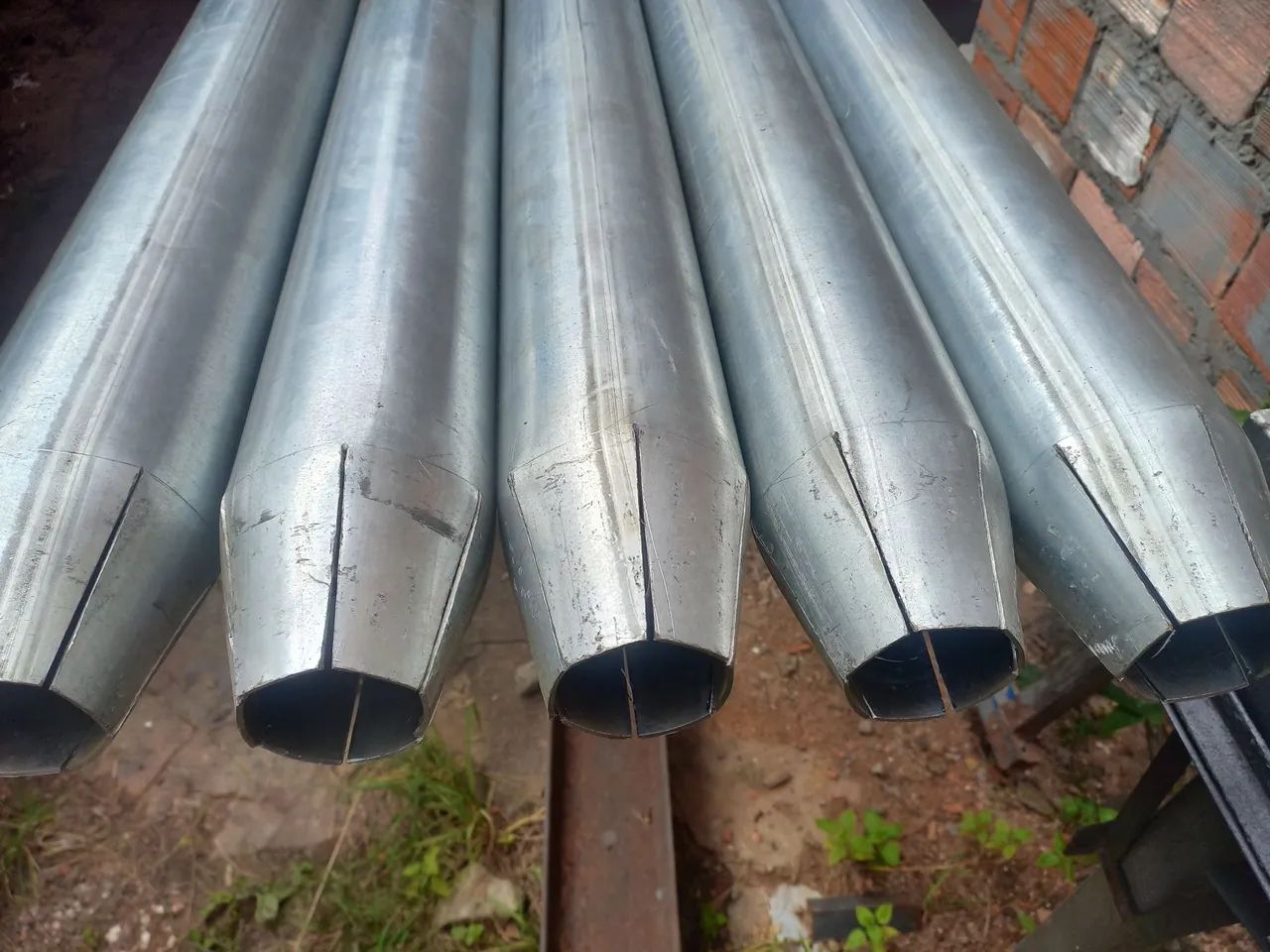 FABRICAÇÃO DE POSTE METALICO GALVANIZADO  - Foto 3