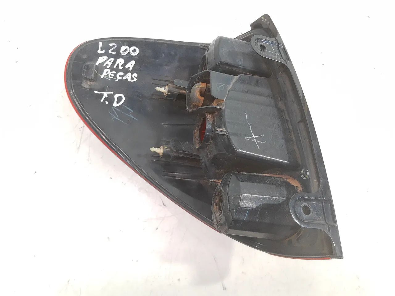 Lanterna Direita Mitsubishi L200 2009 2010 Á 2013 P/peças Xx