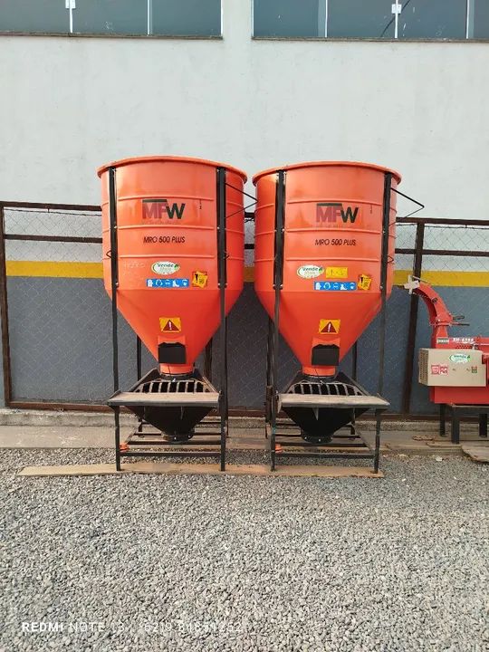Misturador de ração MFW 500 e 1000Plus