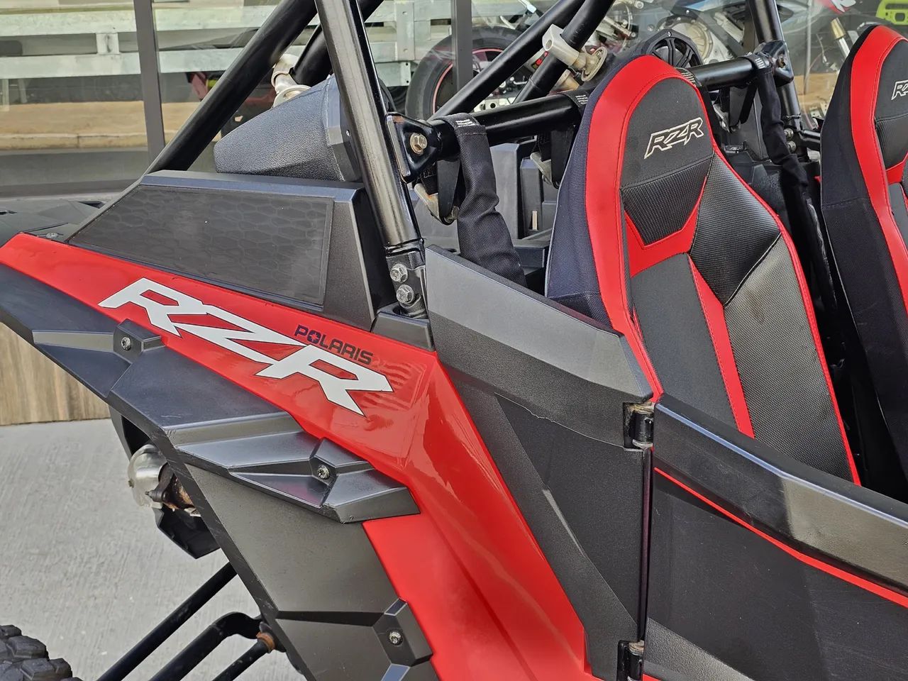 UTV POLARIS RZR TURBO S 1000 ANO 2019 - Foto 5