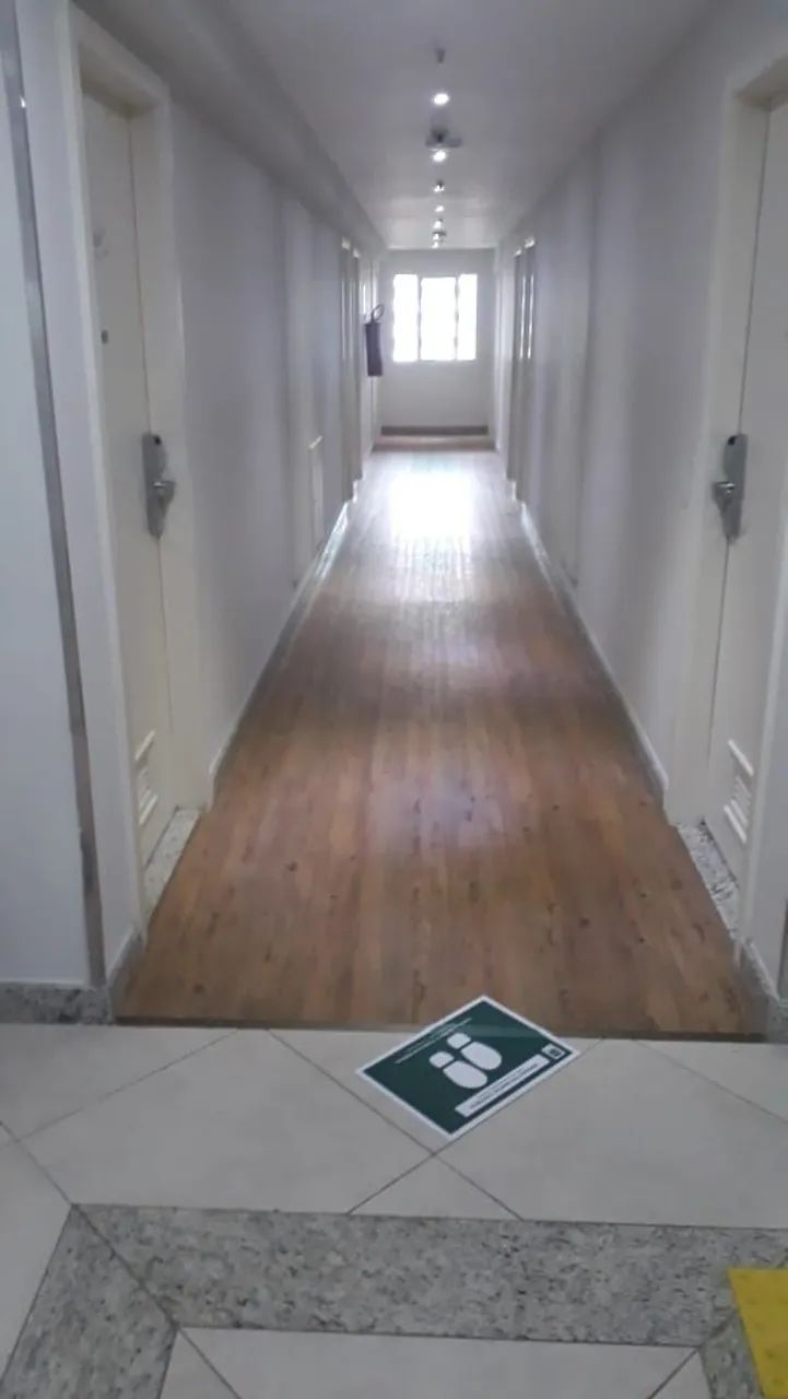 Pisos Laminados  de click com mão de obra especializada - Foto 4