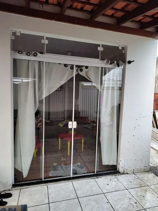 PORTA DE VIDRO BLINDEX + JANELAS - Foto 2