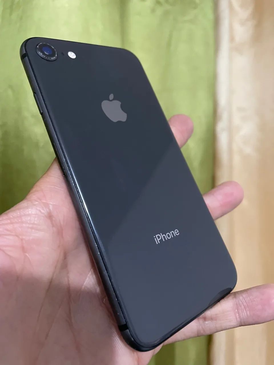 iPhone 8 64gb NOVINHO - Foto 2