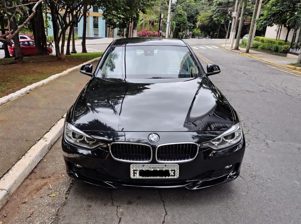 BMW 320 2013