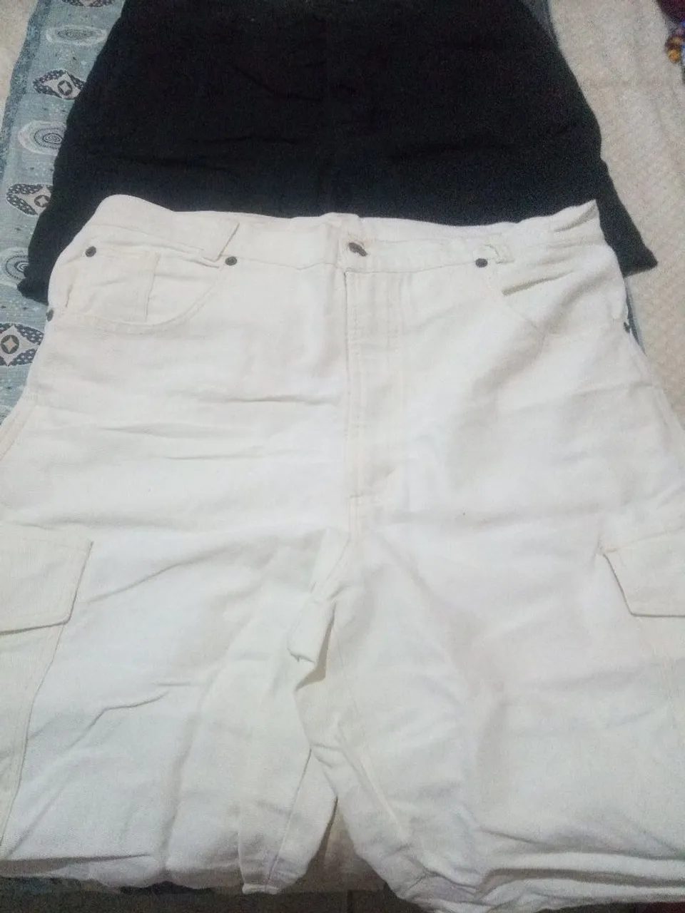 Shorts e bermudas bege