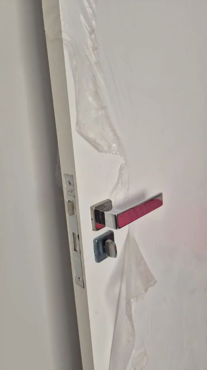 Vendo Porta Branca64295716618499122