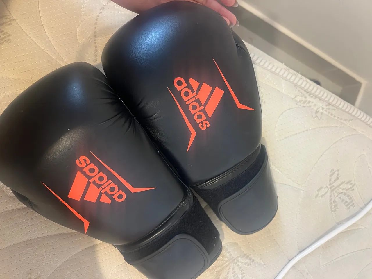 Luva de Box Adidas 12-oz