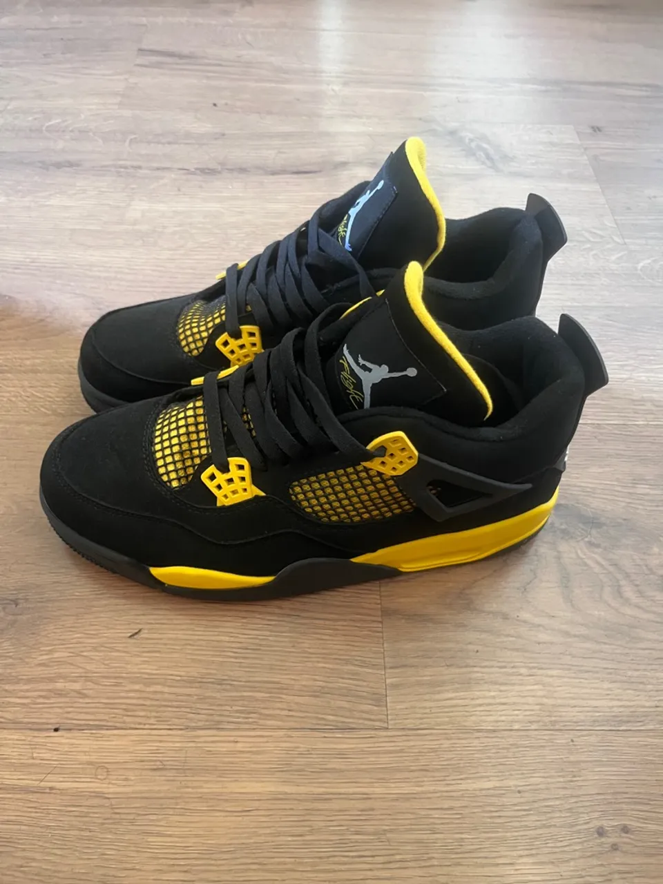 Air Jordan 4 Retro Thunder (Original)