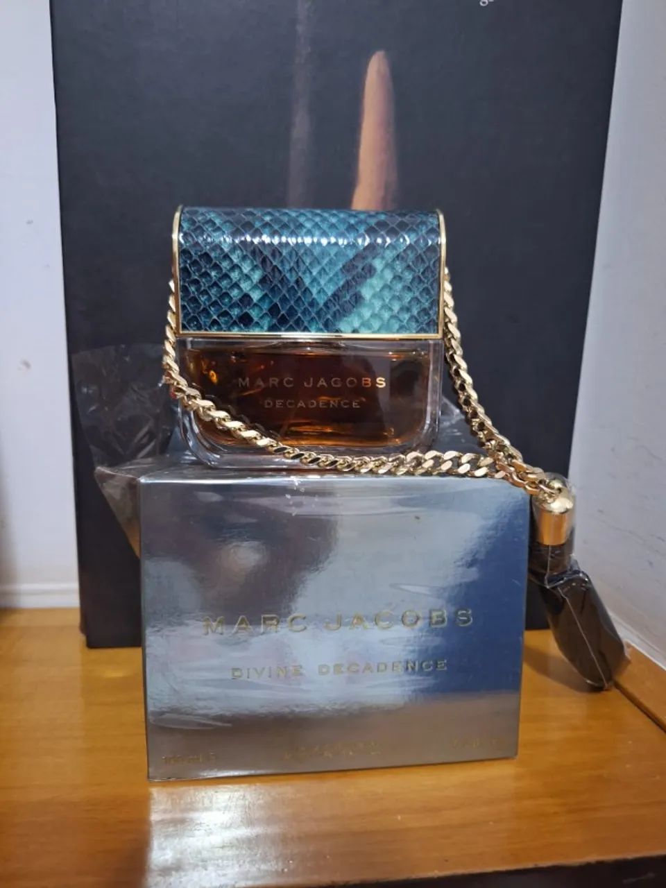 Perfume Divine Decadence Marc Jacobs - EDP 100ml (Descontinuado)