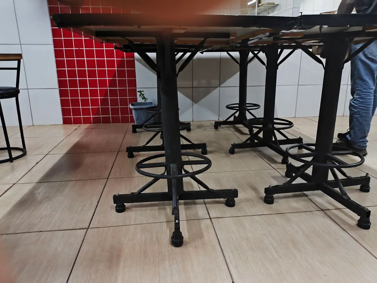Conjunto de mesas - Foto 2