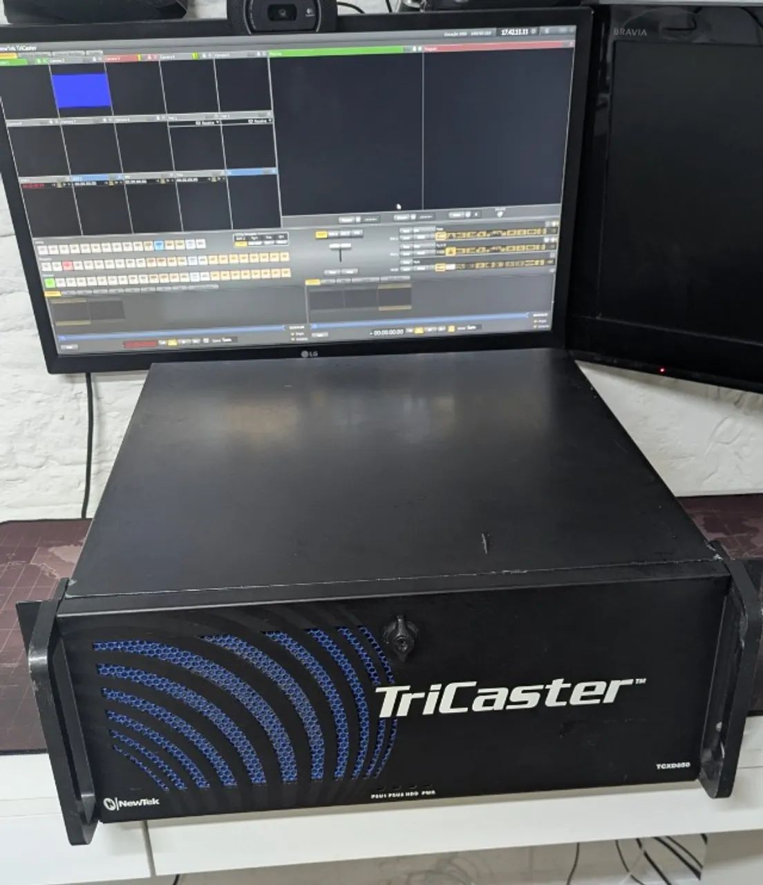 Switcher TriCaster Newtek 850 - TCXD850 - Registrado - Foto 2
