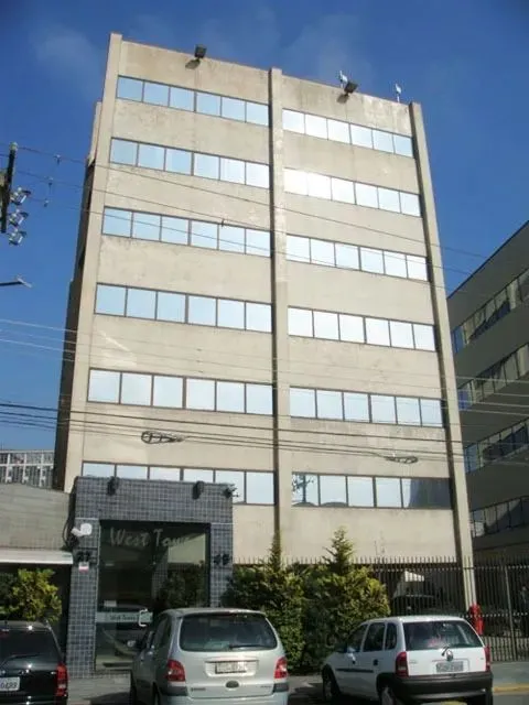 Sala para Aluguel na Barra Funda.