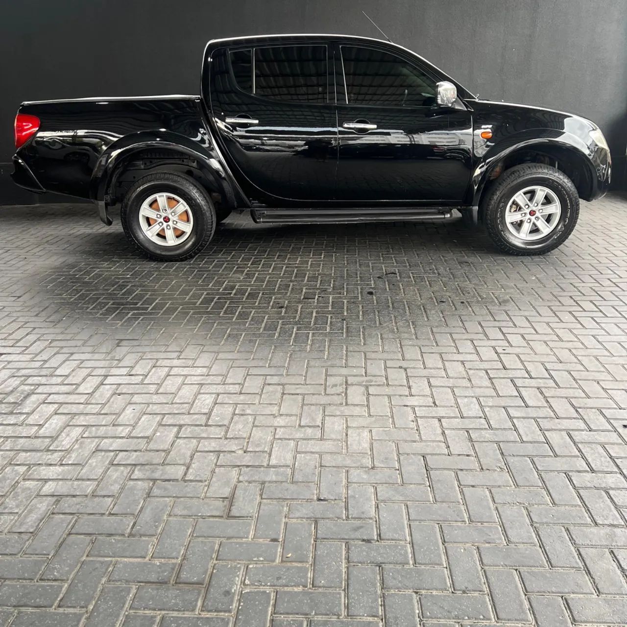 L200 Triton Hpe 2010 TB Diesel  - Foto 5