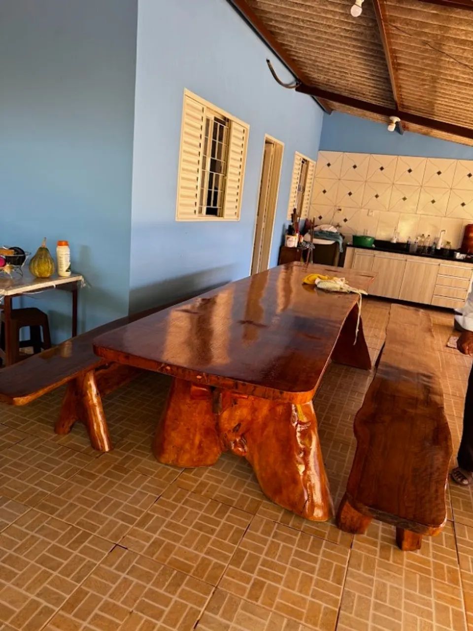 Vendo Mesas Rusticas de madeira prancha única - Foto 3