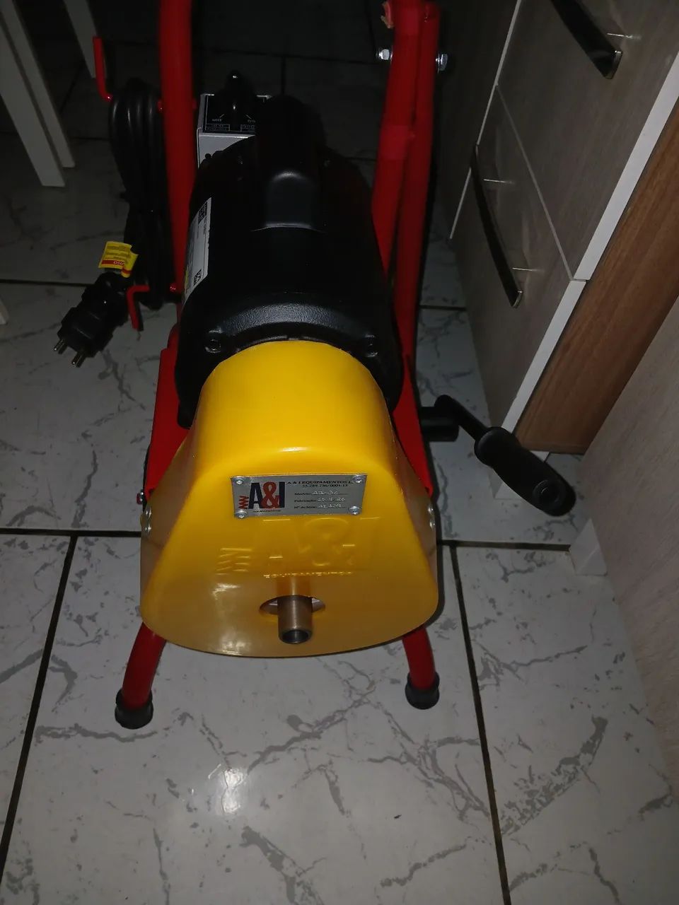 Desentupimento, limpeza de caixas de água, dedetizaçao en geral 
