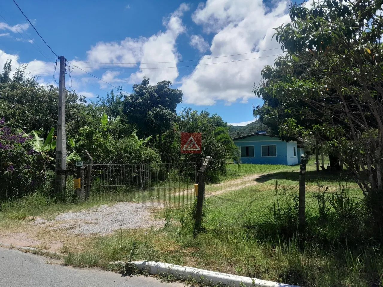 AMPLO TERRENO BAIRRO RATORES EM FLORIANÓPOLIS - Foto 4