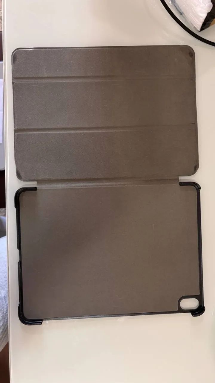 iPad Air 4 Geração - 64GB - Wi-Fi - Cinza Espacial + Apple Pen