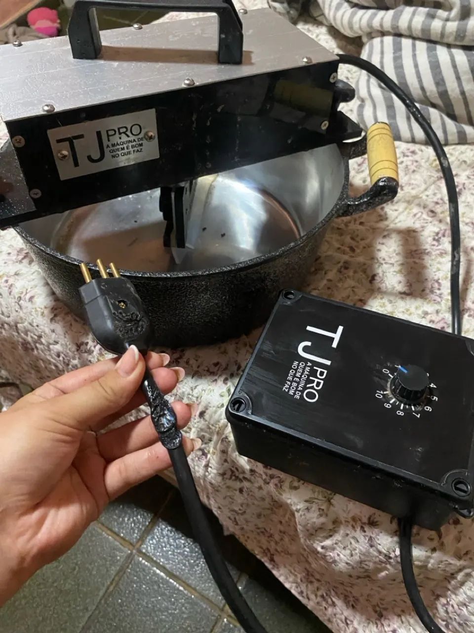 Panela mexedora TJ 7 litros  - Foto 3