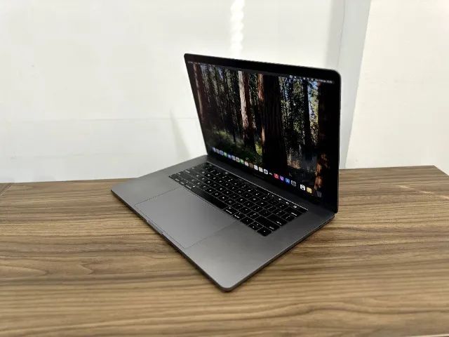 MACBOOK PRO CORE i9, 32 GB RAM, 512 SSD GB, 15 POLEGADAS, TOUCH