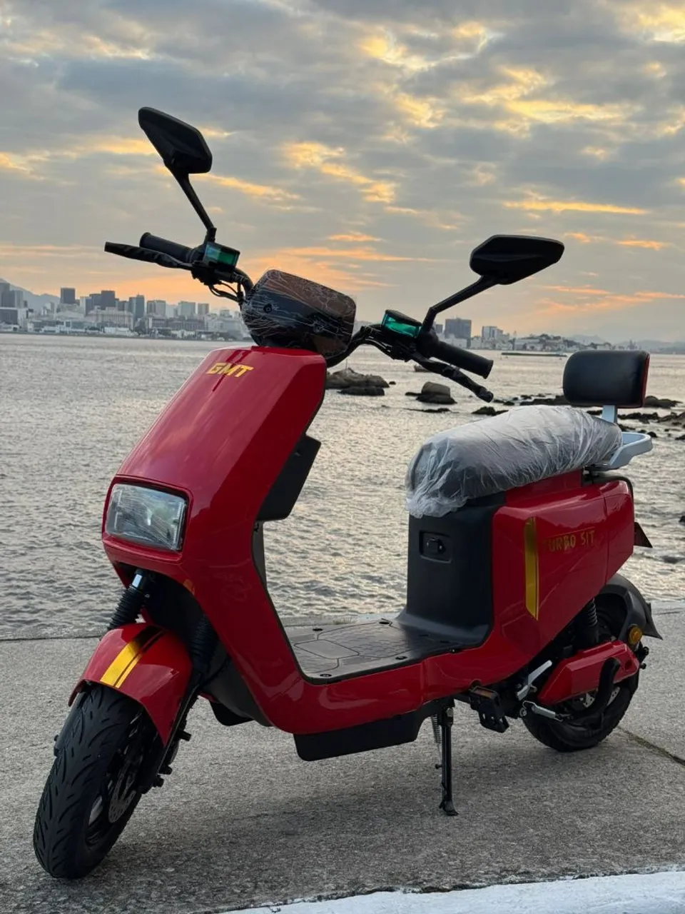 Scooters Elétricas Turbo Sit e Bag e Pit Bashi