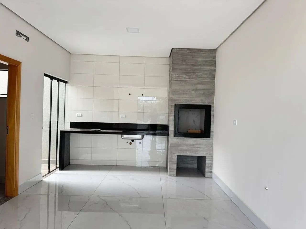 MORADA DAS FLORES AZALEIA - R$ 1.050.000 - Casa à venda, 3 Suítes, 162m², 2 Vagas, Jardim  - Foto 5