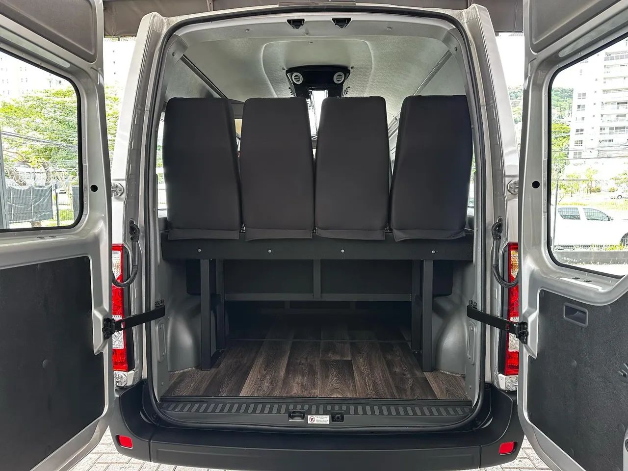 MASTER L3H2 16 LUGARES RECLINAVEIS PRATA 2024/2025 - Foto 7