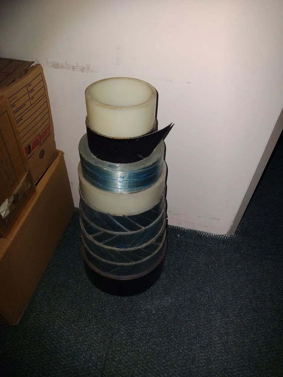 Bobinas em fibra de vidro, usadas.