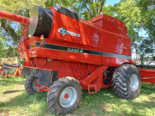 Colheitadeira Case IH - 2388 Axial, 25 pés. Fabricac?a?o 2002 - Foto 5