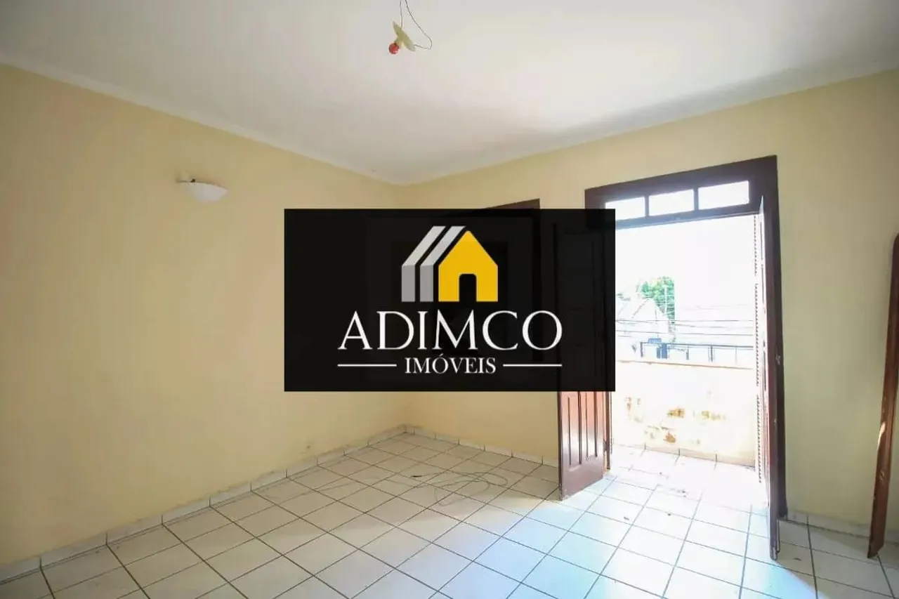 VENDE-SE SOBRADO NO BELEM - ZONA LESTE