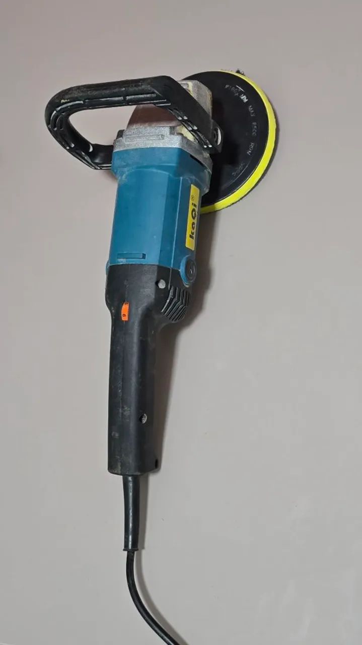 Politriz64840787964673121