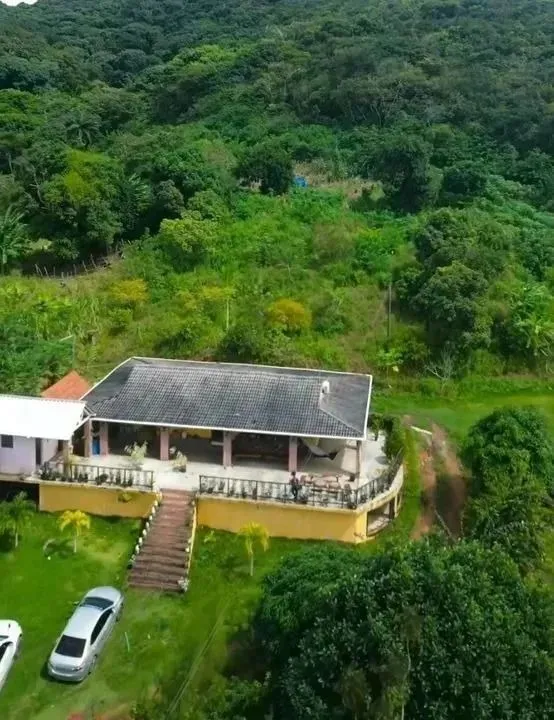 Bananeiras - Sítio de 2 hectares beira de pista